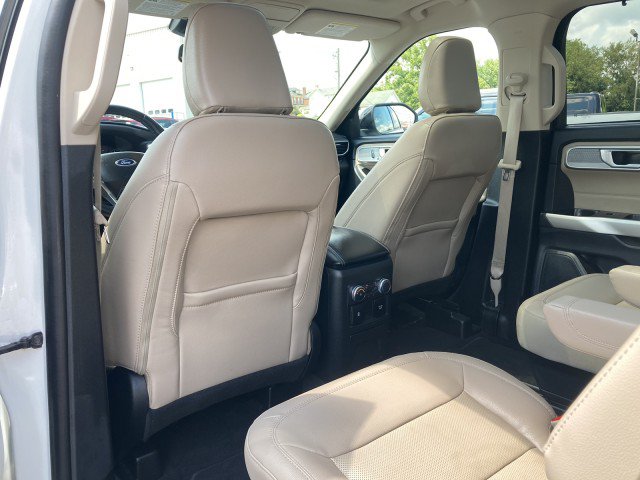Certified 2022 Ford Explorer Limited w/ Equipment Group 301A AWD/4WD image 25