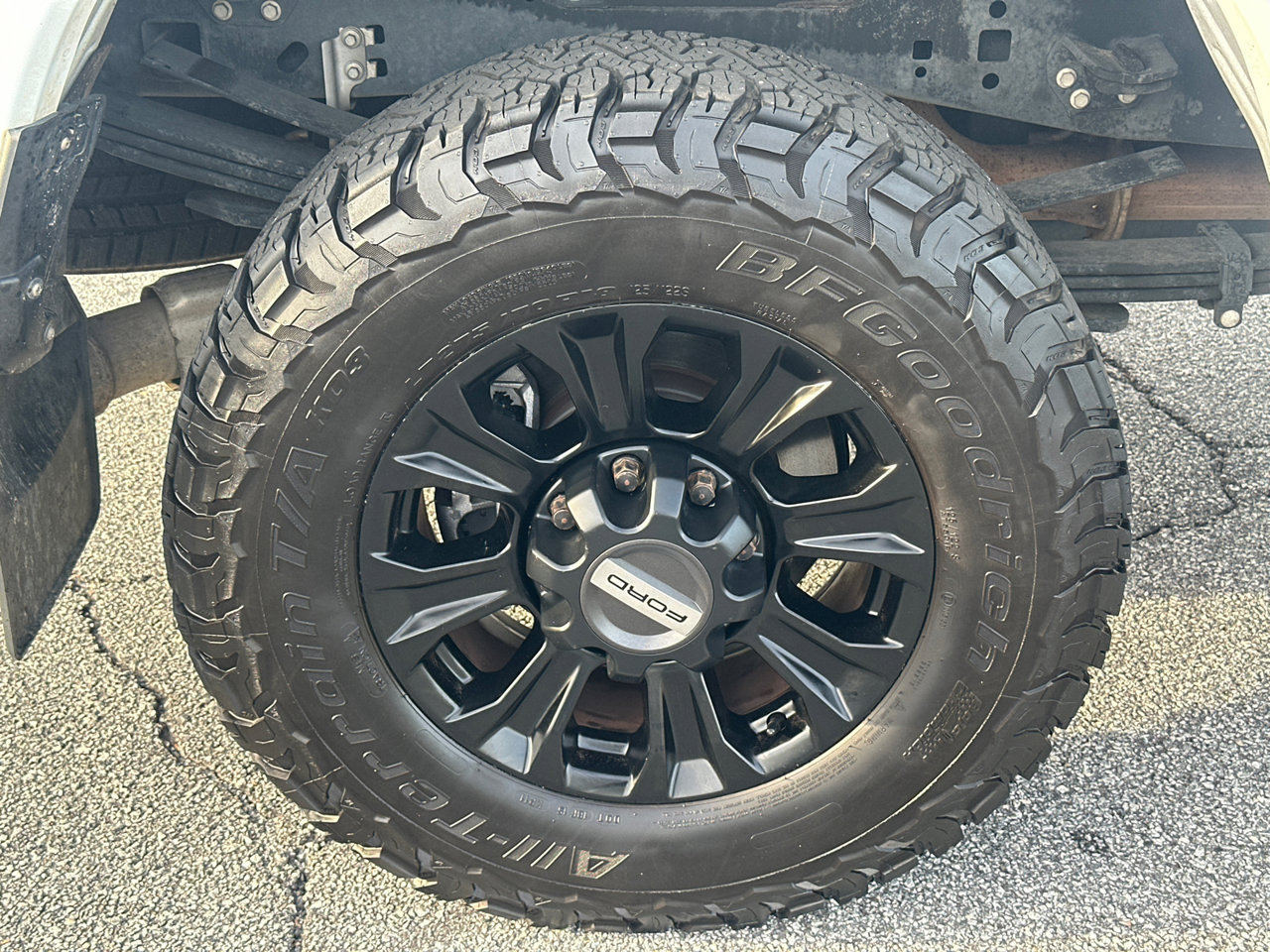 Certified 2024 Ford F250 XL AWD/4WD image 19