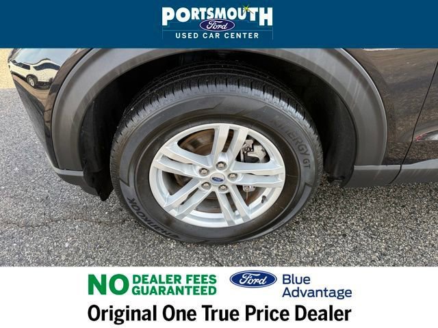 Certified 2022 Ford Explorer XLT w/ Equipment Group 202A image 34