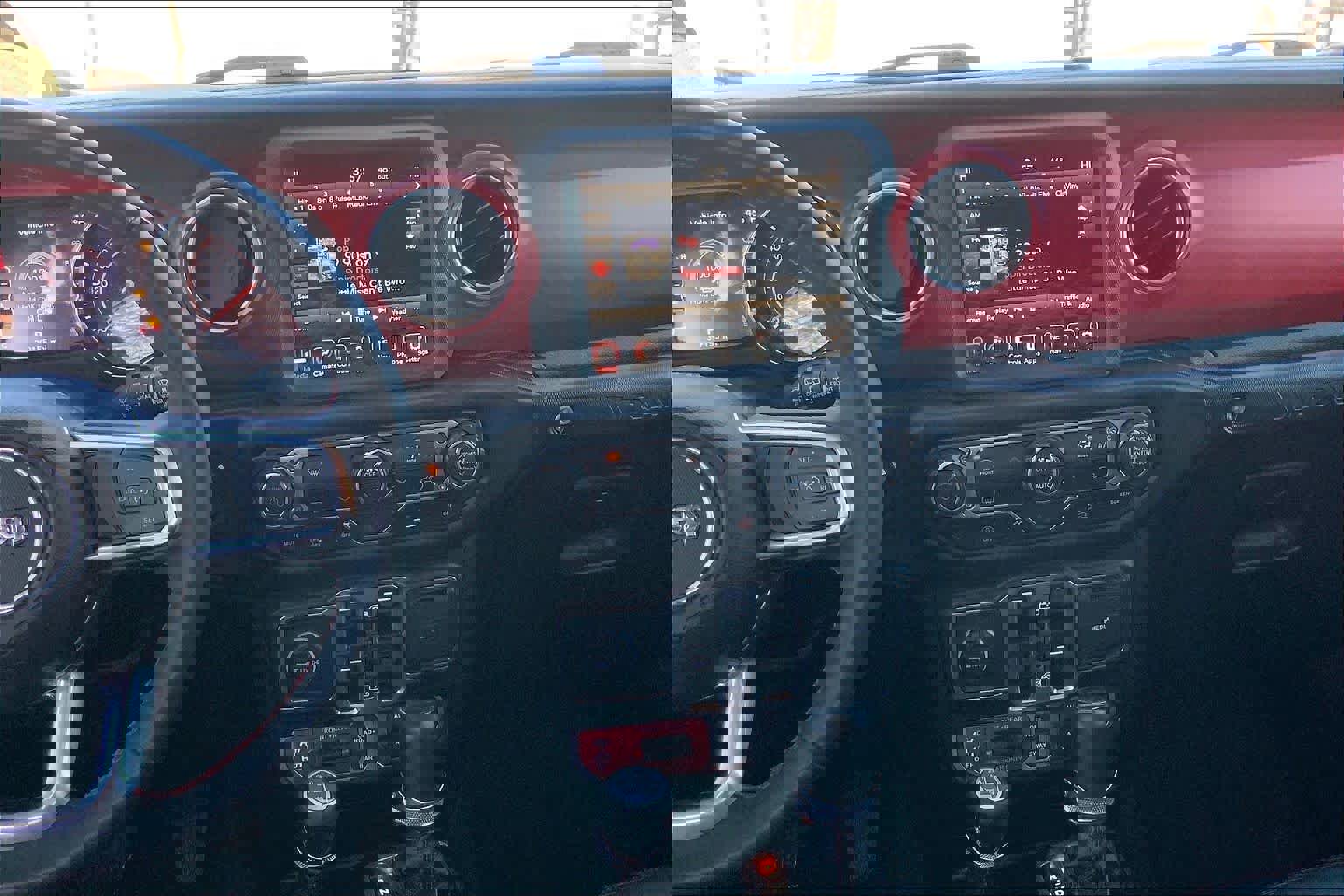 Used 2023 Jeep Wrangler Unlimited Rubicon image 8