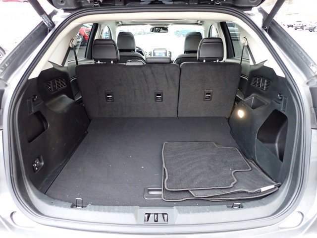 Certified 2022 Ford Edge SEL w/ Convenience Package image 10