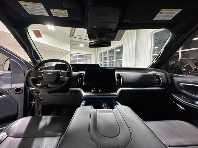 Certified 2026 Ford Expedition Platinum w/ Stealth Performance Package AWD/4WD image 16