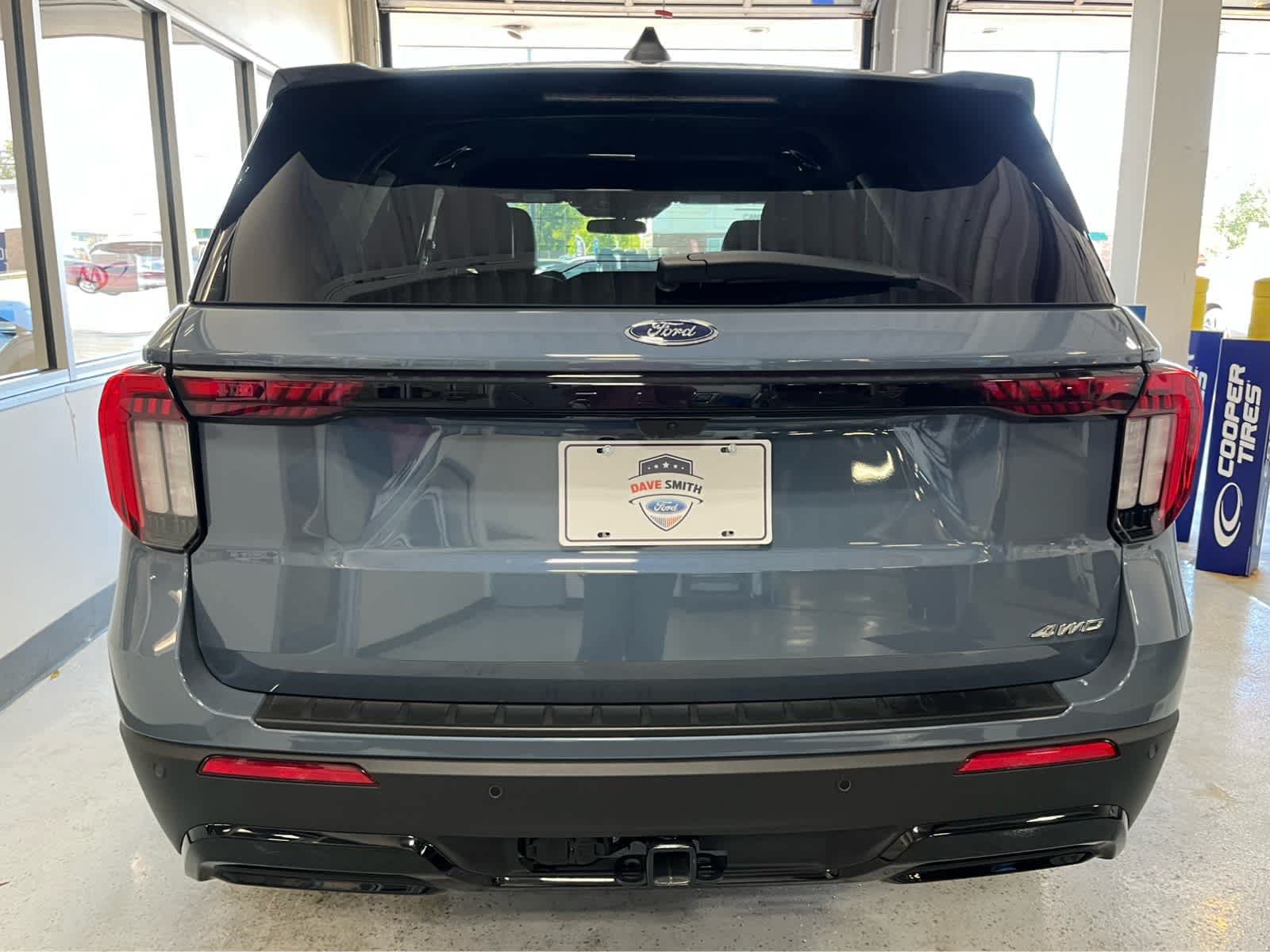 Certified 2025 Ford Explorer ST-Line AWD/4WD image 6