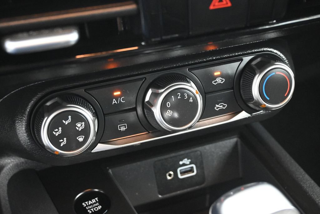 Used 2025 Nissan Kicks S FWD image 16