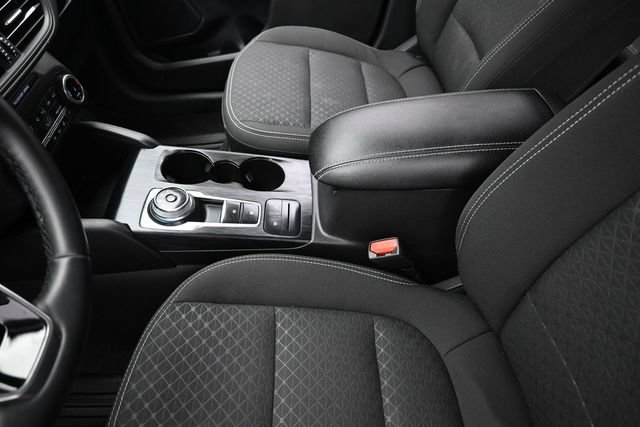Certified 2024 Ford Escape Active AWD/4WD image 25