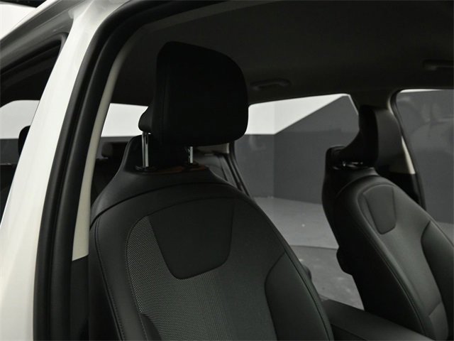 Used 2024 Kia Niro EX image 47