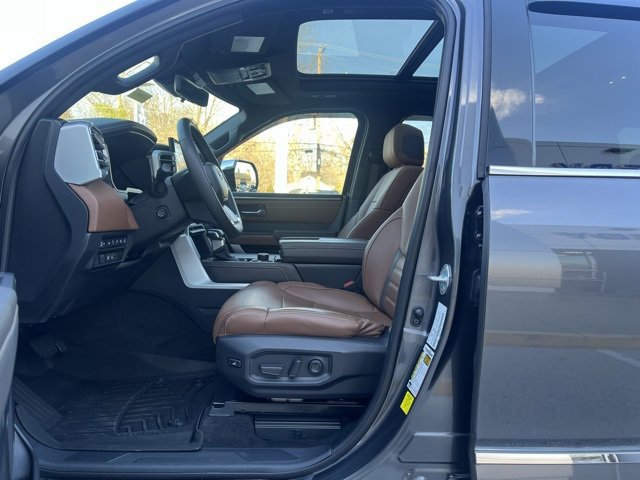 Used 2023 Toyota Tundra 1794 Edition image 32