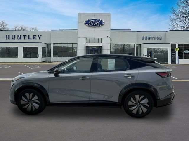 Used 2023 Nissan Ariya AWD/4WD image 6