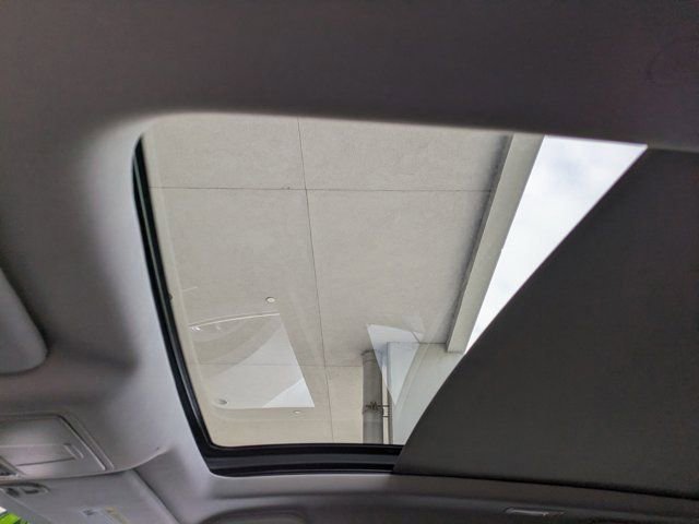 Used 2022 Acura MDX SH-AWD w/ Technology Package image 24