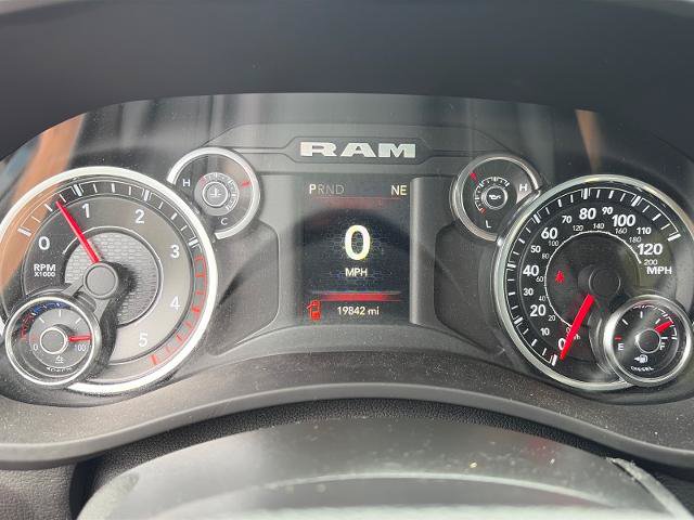 Used 2021 RAM 2500 Big Horn w/ Level 1 Equipment Group AWD/4WD image 8