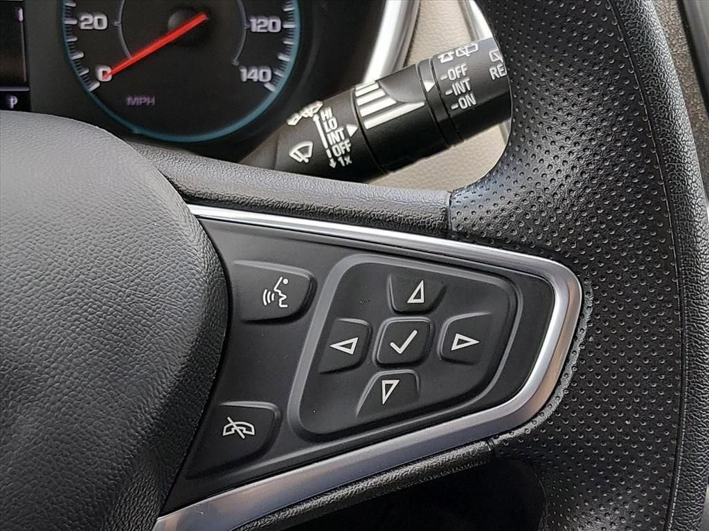 Used 2023 Chevrolet Equinox LS w/ LPO, Cargo Package FWD image 18