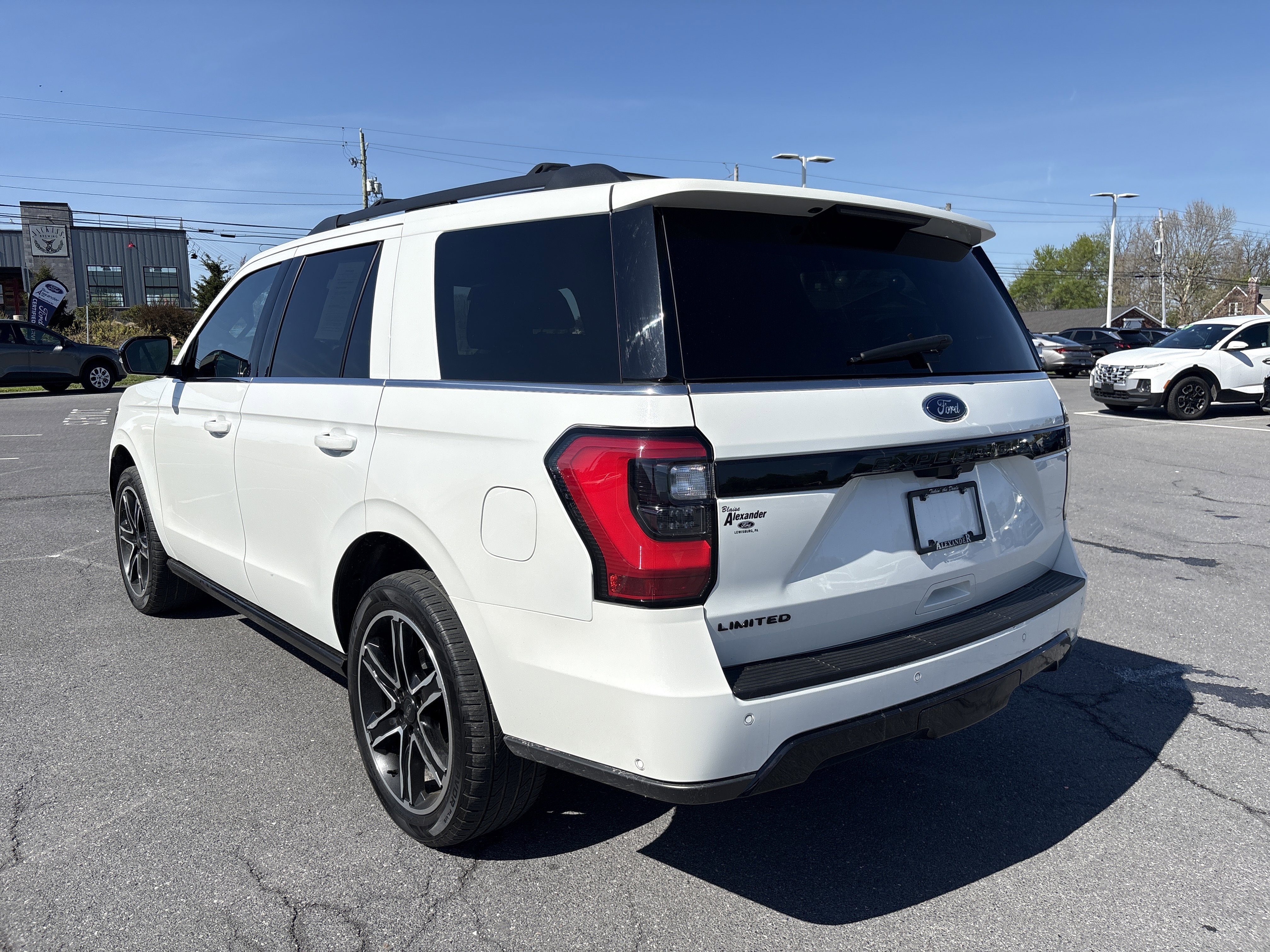 Certified 2021 Ford Expedition Limited AWD/4WD image 4