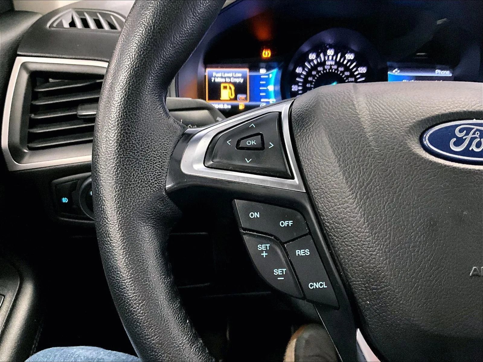 Certified 2023 Ford Edge SEL w/ Convenience Package image 17