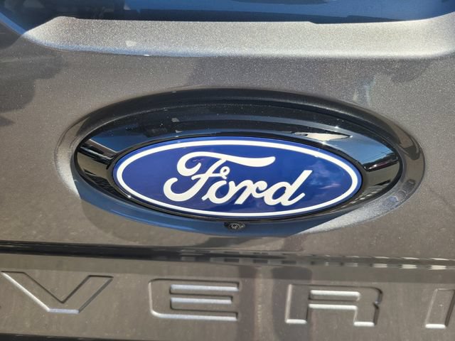 Certified 2025 Ford Maverick Lariat w/ 4K Tow Package AWD/4WD image 7
