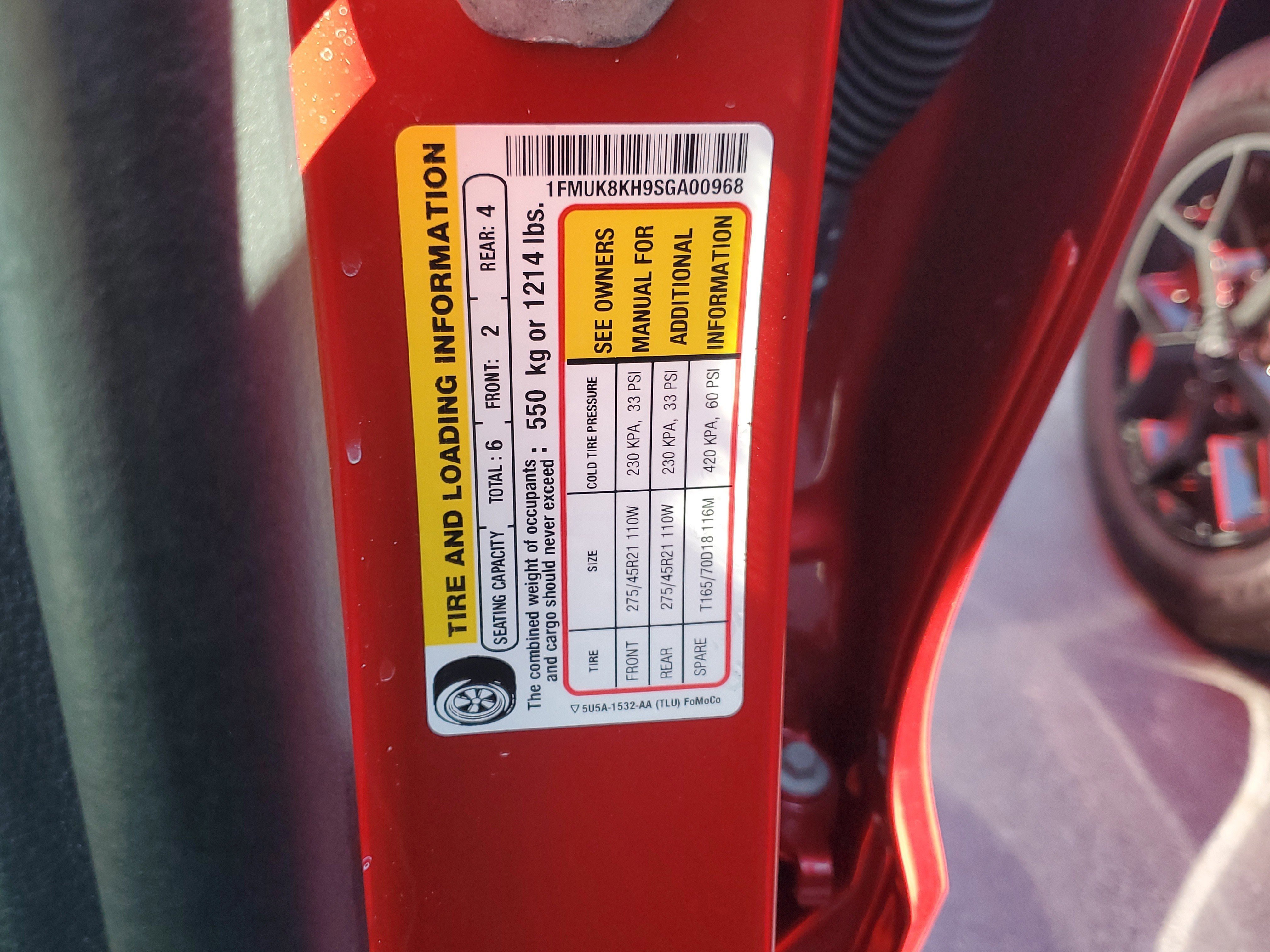 Certified 2025 Ford Explorer ST-Line w/ Premium Package image 32