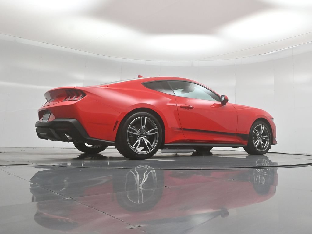 Certified 2024 Ford Mustang Coupe RWD image 43
