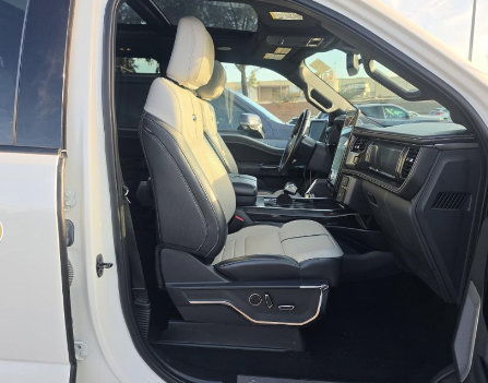 Certified 2023 Ford F150 Lightning Platinum AWD/4WD image 13