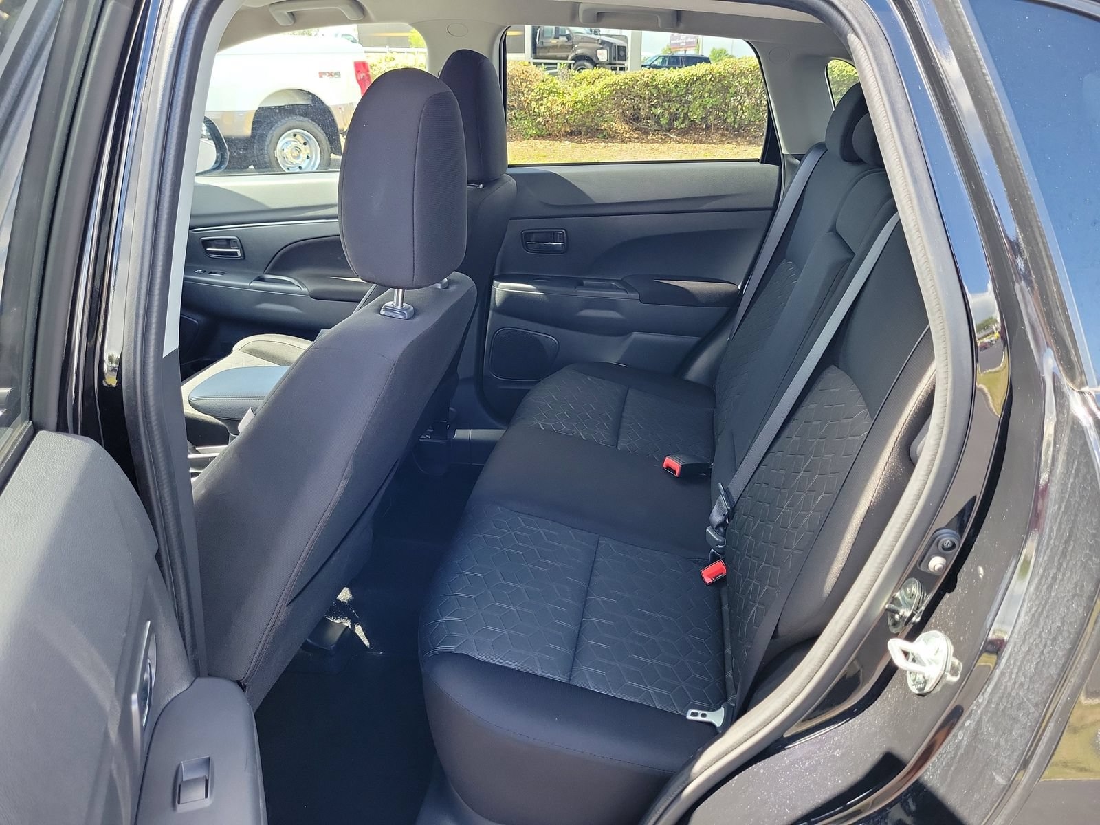 Used 2025 Mitsubishi Outlander Sport ES AWD/4WD image 10