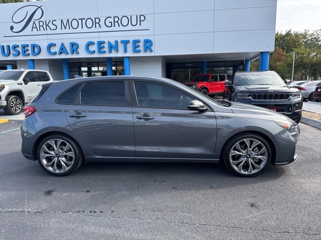 Used 2019 Hyundai Elantra GT N Line image 2