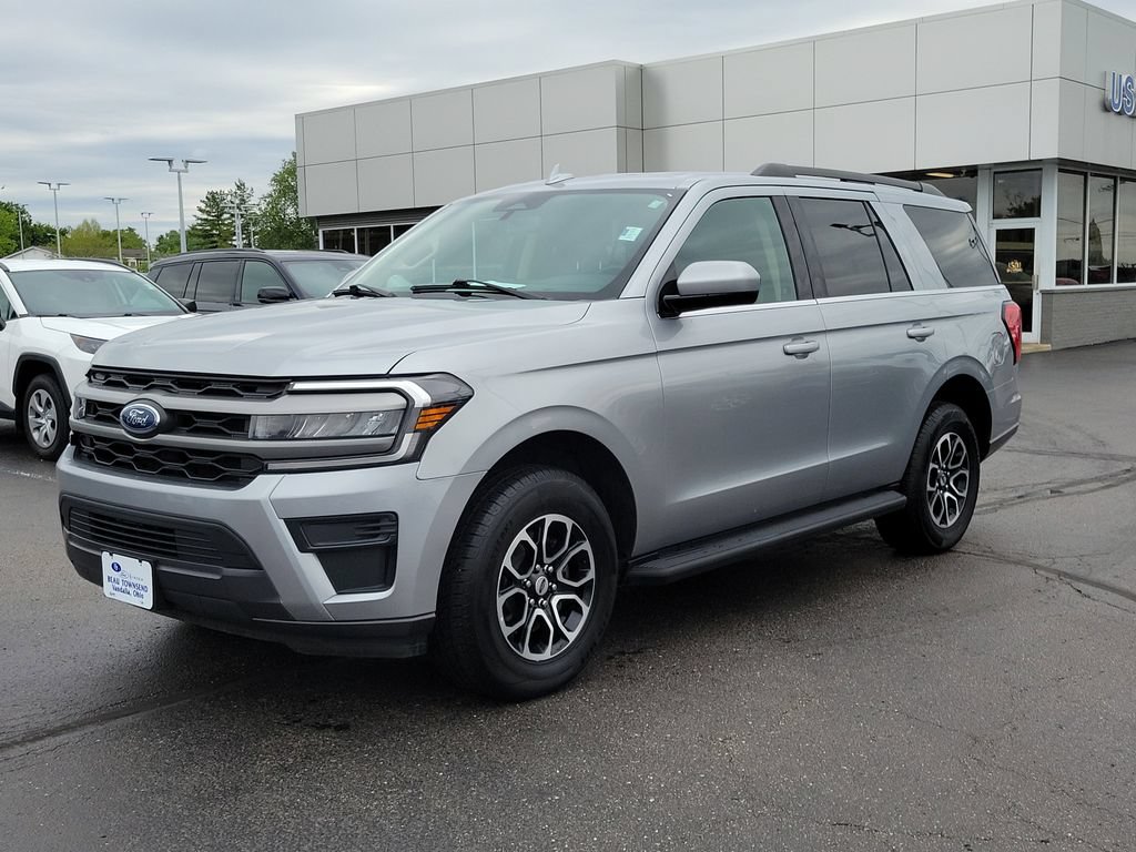 Certified 2024 Ford Expedition XLT AWD/4WD image 8