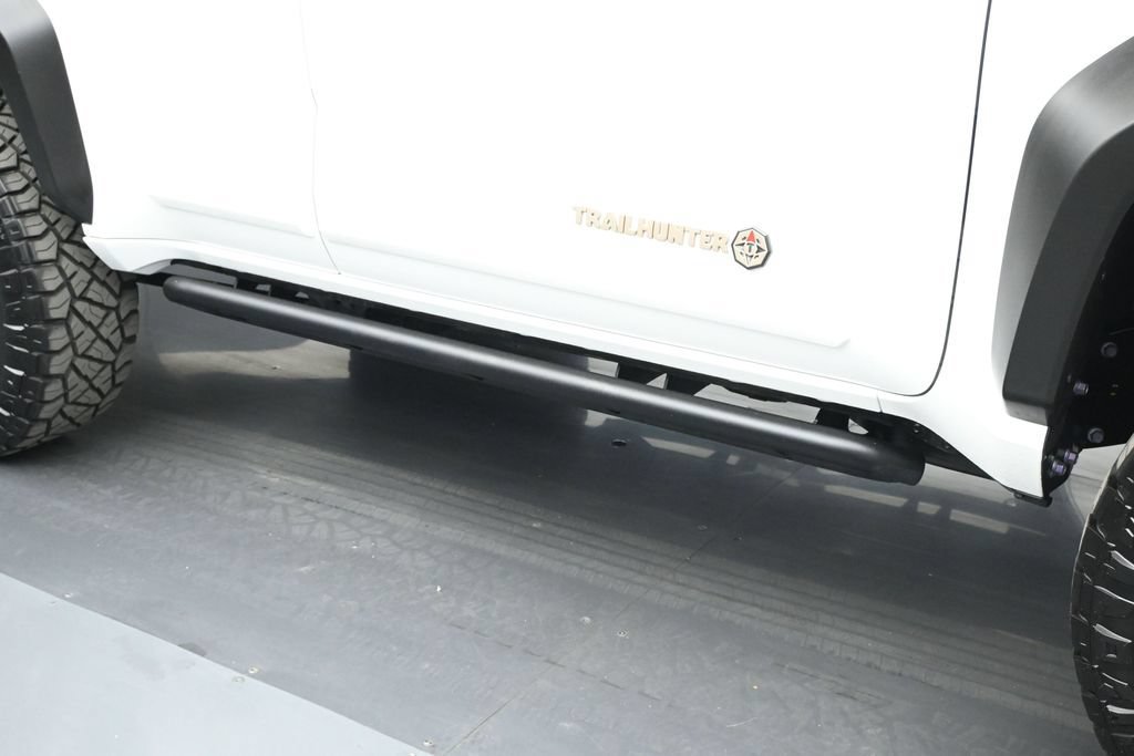 Used 2025 Toyota 4Runner Trailhunter AWD/4WD image 25