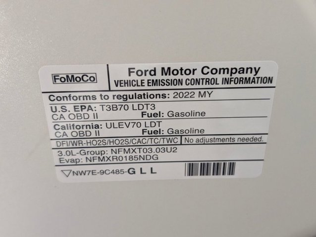 Certified 2022 Ford Explorer Platinum w/ Equipment Group 601A AWD/4WD image 27