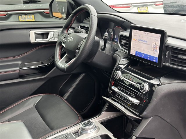 Certified 2022 Ford Explorer ST-Line image 33