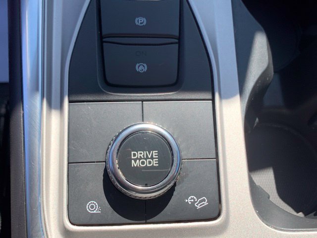 Certified 2023 Ford Explorer Limited w/ Equipment Group 301A AWD/4WD image 20