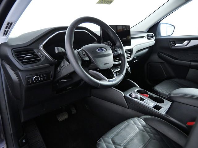 Certified 2023 Ford Escape Platinum w/ Premium Technology Package AWD/4WD image 15