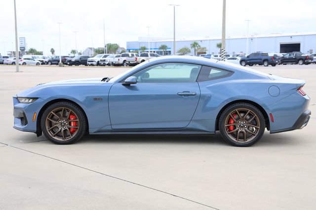 Certified 2024 Ford Mustang GT Premium RWD image 4
