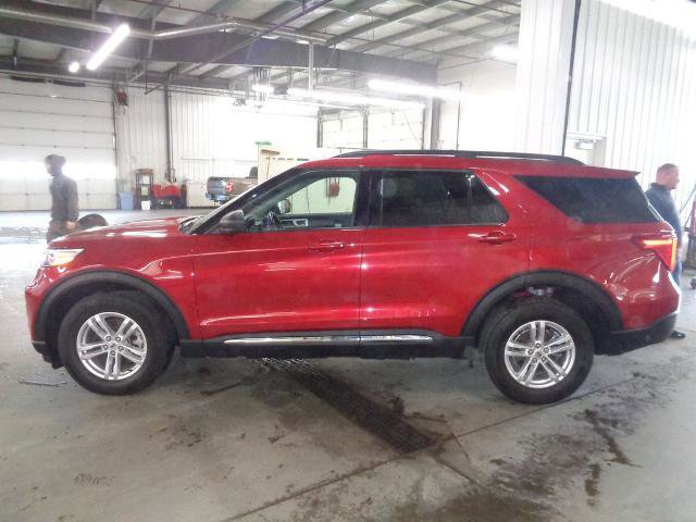 Certified 2022 Ford Explorer XLT w/ Equipment Group 202A image 2