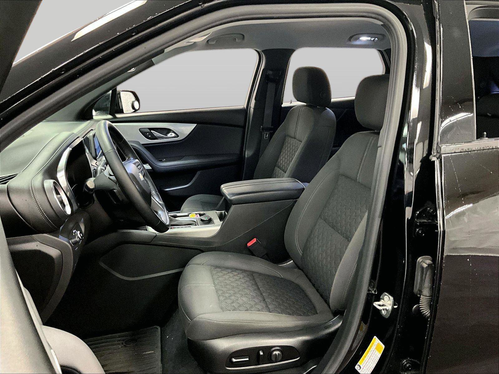 Used 2019 Chevrolet Blazer LT image 24