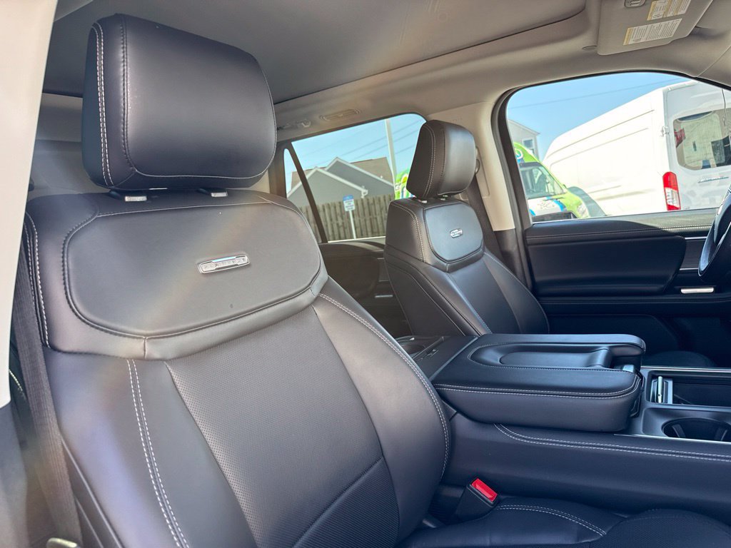 Certified 2025 Ford Expedition Platinum AWD/4WD image 45