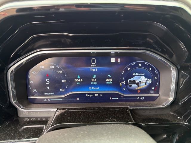 Used 2023 Chevrolet Silverado 1500 ZR2 w/ Technology Package image 3