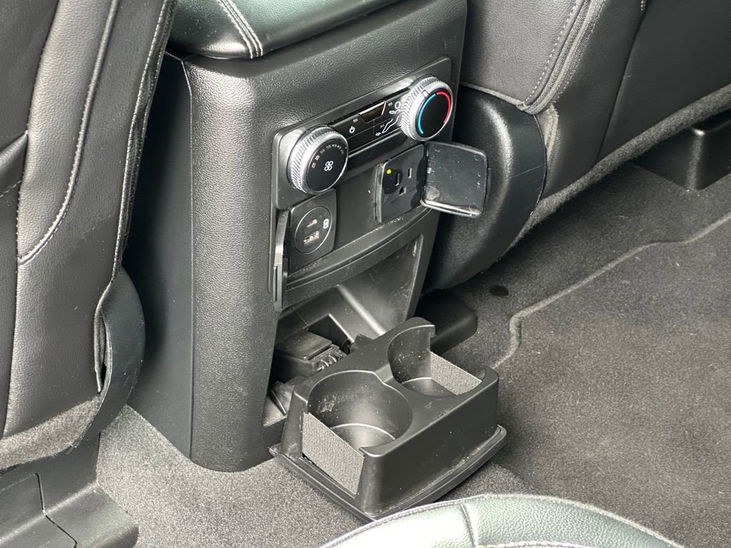 Certified 2022 Ford Explorer Limited w/ Limited Technology Package image 28