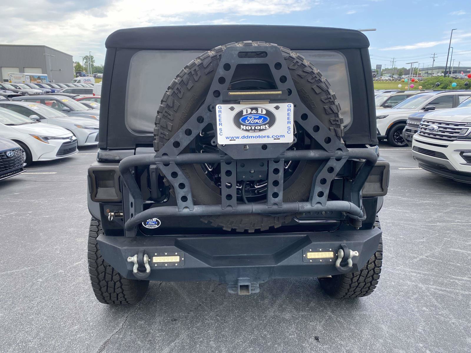 Used 2018 Jeep Wrangler Unlimited Sport S AWD/4WD image 6