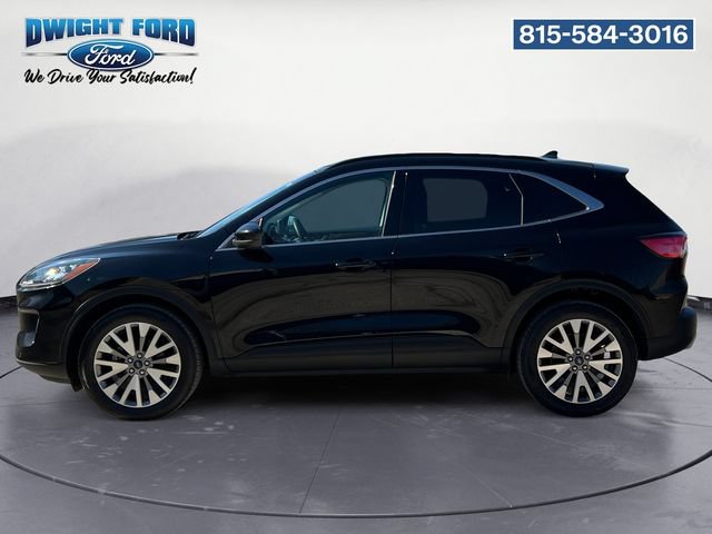 Certified 2022 Ford Escape Titanium AWD/4WD image 2