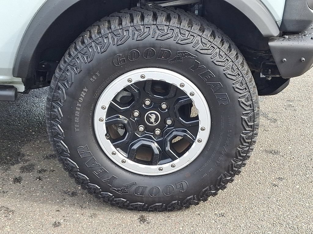 Certified 2023 Ford Bronco Badlands AWD/4WD image 8