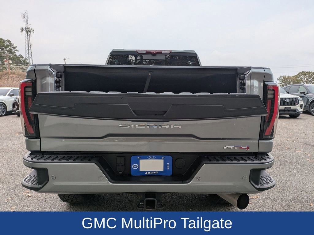 Used 2025 GMC Sierra 2500 AT4 w/ AT4 Premium Plus Package image 5