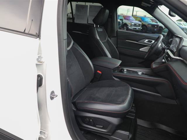 Certified 2025 Ford Explorer ST AWD/4WD image 28