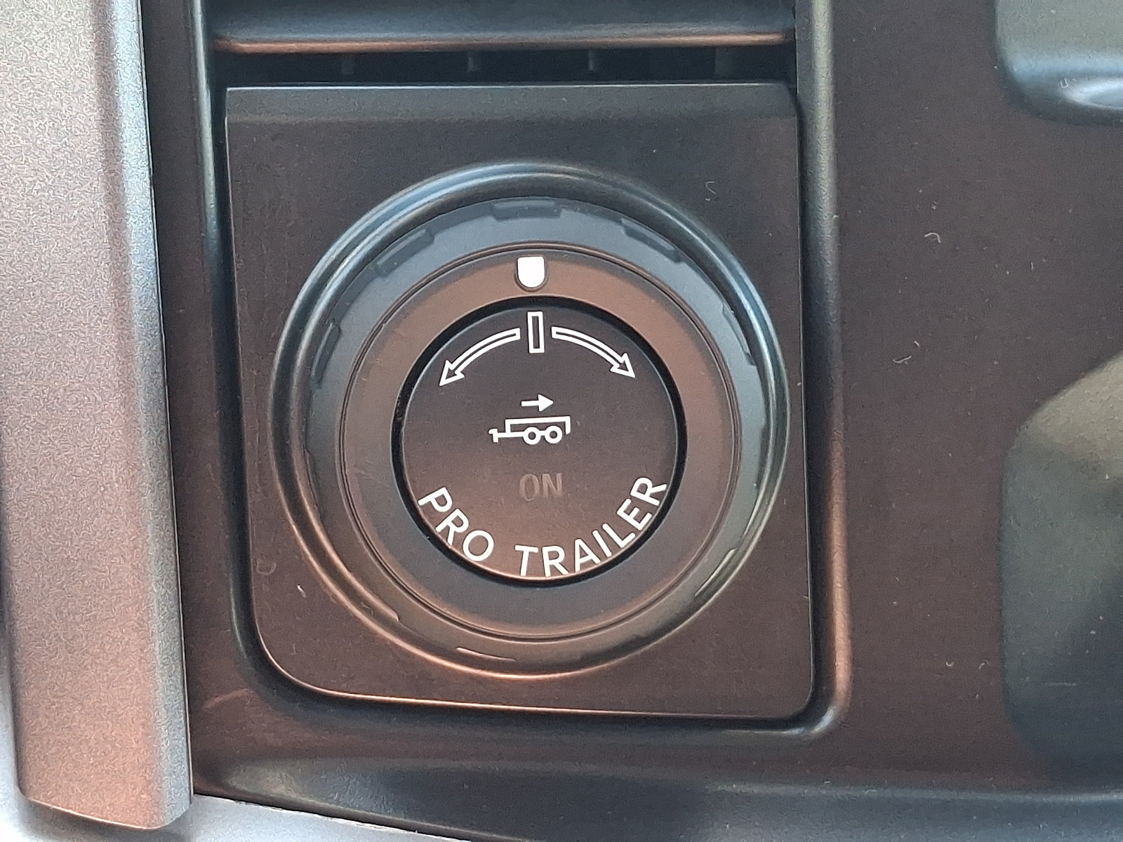 Certified 2023 Ford F150 XLT w/ Trailer Tow Package AWD/4WD image 25