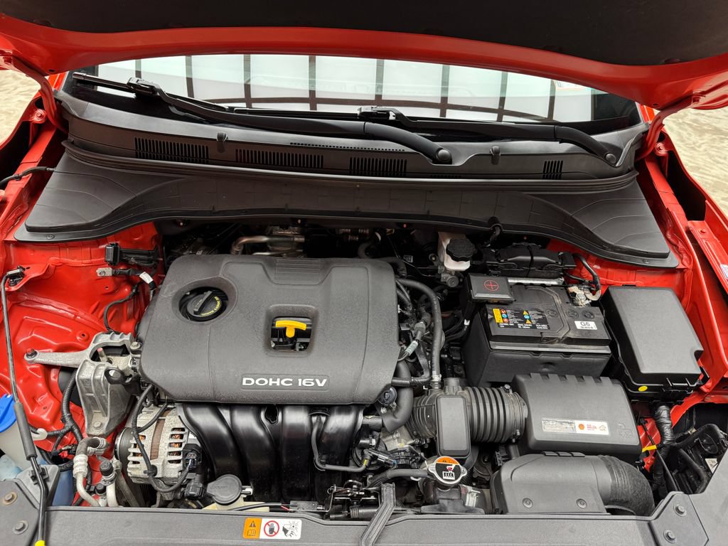 Used 2020 Hyundai Kona SEL AWD/4WD image 25