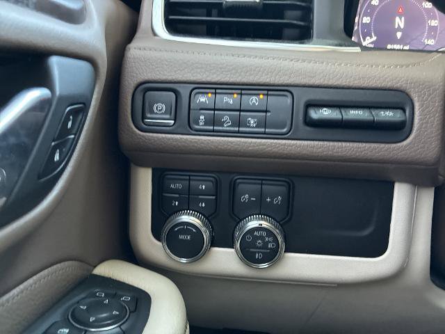 Used 2023 GMC Yukon Denali AWD/4WD image 31