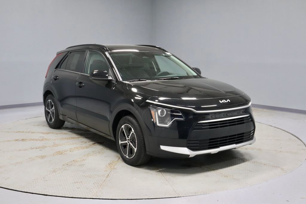 Used 2023 Kia Niro LX FWD image 8
