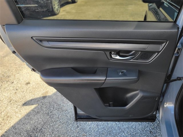 Used 2025 Honda CR-V Sport-L image 14