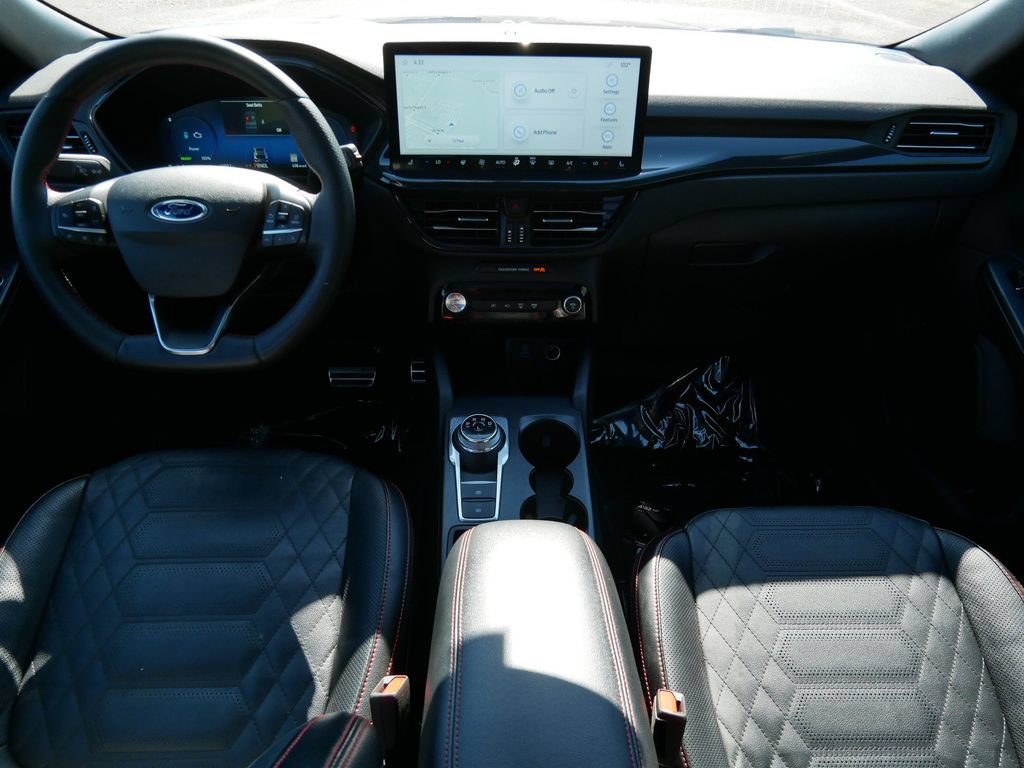 Certified 2023 Ford Escape ST-Line Elite w/ Premium Technology Package AWD/4WD image 13