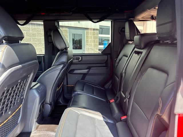 Certified 2024 Ford Bronco Badlands w/ Sasquatch Package AWD/4WD image 32