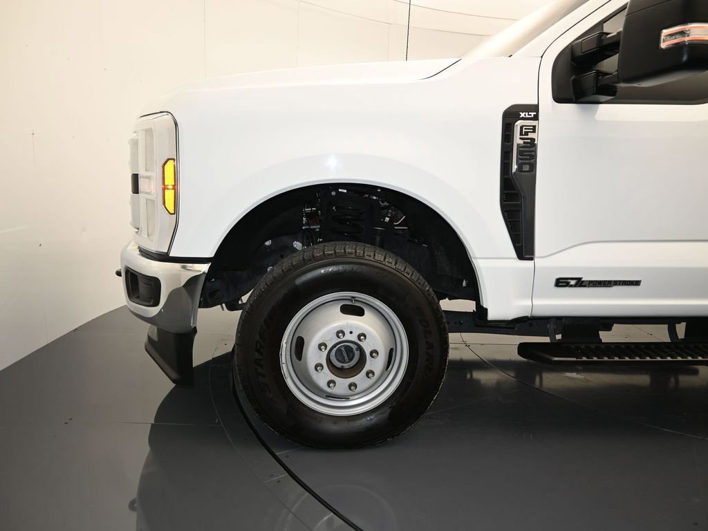 Certified 2024 Ford F350 XLT image 6