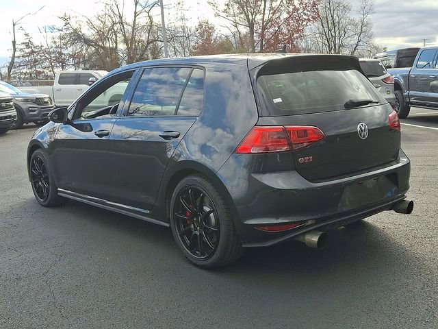 Used 2017 Volkswagen GTI SE image 8