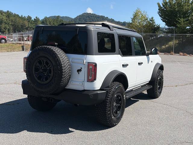 Certified 2023 Ford Bronco Wildtrak AWD/4WD image 3